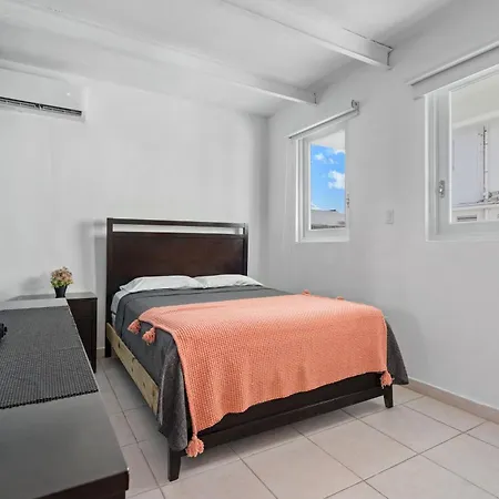 Otium With Pool Pet Friendly Near The Beach